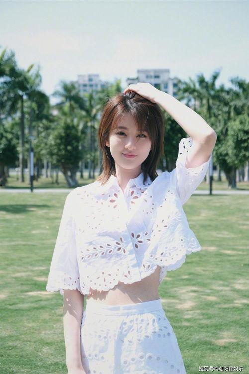 柳尚书女儿吃瓜系统,揭秘宫廷秘闻趣事