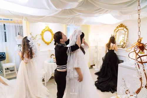 吃瓜桃子白色婚纱,一场吃瓜桃子与白色婚纱的浪漫邂逅